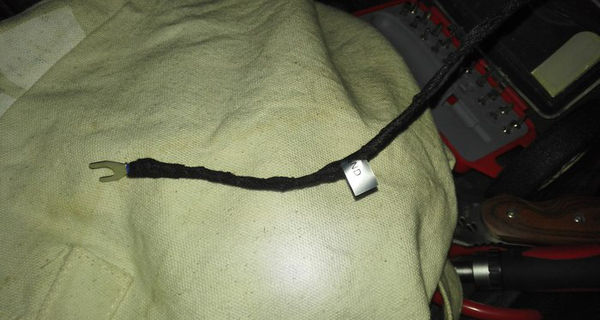 如何为宝马X3安装隐藏行车记录仪